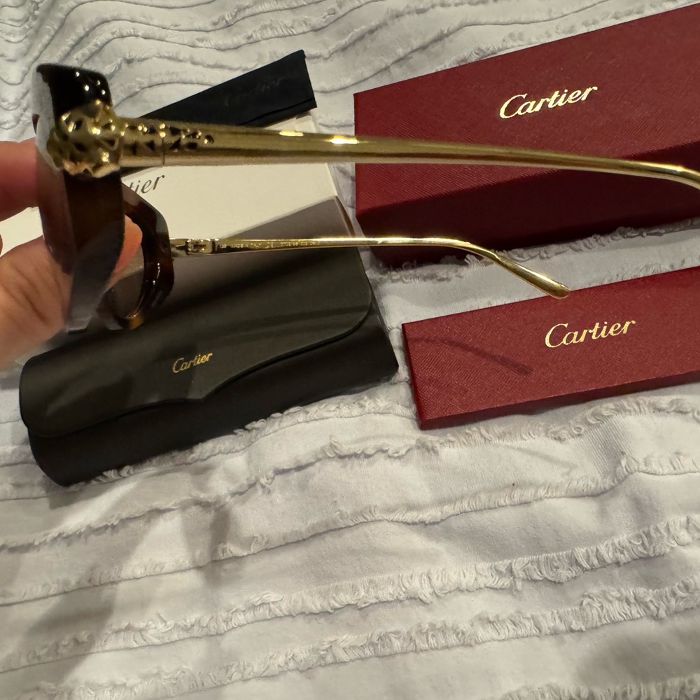 Cartier BNIB Tortoise panther Shell Sunglasses 😎- CT0213S - Picture 2 of 5